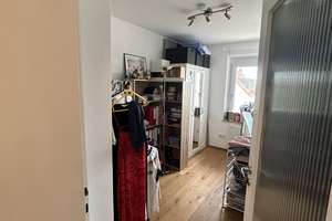 3-Zimmer-Wohnung mit Balkon, Parkplatz und EBK in Augsburg Kriegshaber – Henlestr 10, 86156 Kriegshaber, Augsburg – Vorschaubild 9