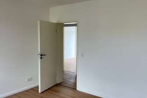 Helle 3-Zimmer-Wohnung mit Südbalkon und Einbauküche – 39112 Sudenburg, Magdeburg – Vorschaubild 8