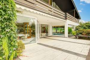 Anmutiges Villenanwesen im Bungalowstil mit parkähnlichem Grundstück inmitten der Stadt Altenkirchen – Die vollständige Adresse der Immobilie erhältst du vom Anbieter., 57610 Altenkirchen (Westerwald) – Vorschaubild 4