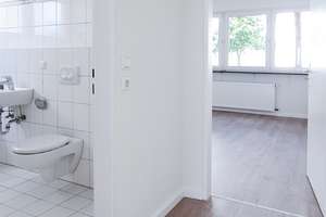 Haus mit 12 Apartments in ruhiger Lage im Herzen von Neu-Isenburg – Die vollständige Adresse der Immobilie erhältst du vom Anbieter., 63263 Neu-Isenburg – Vorschaubild 16