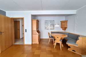 Familienfreundlich und Naturnah - 4-Zimmer Bungalow mit Terrasse und großem Grundstück – Nürnberg – Vorschaubild 11