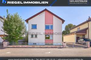 Sie hier? Wir auch! EFH mit Doppelgarage auf einem 754 m² Grundstück– viel Platz für Familie & Ideen – Die vollständige Adresse der Immobilie erhältst du vom Anbieter., 67354 Römerberg – Vorschaubild 2