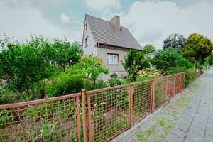 Freistehendes Einfamilienhaus in ruhiger Lage Alt-Hohenschönhausen – Die vollständige Adresse der Immobilie erhältst du vom Anbieter., 13053 Alt-Hohenschönhausen, Berlin – Vorschaubild 1