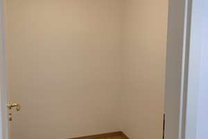 Ruhige und helle 2-Zi.-Wohnung mit Einbauküche, München-Obergiesing, Nähe U-Bahn Silberhornstr. – Die vollständige Adresse der Immobilie erhältst du vom Anbieter., 81539 Obergiesing, München – Vorschaubild 11