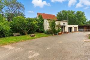 "Landhausidylle trifft Reiterglück"
Einfamilienhaus in Windischleuba – Die vollständige Adresse der Immobilie erhältst du vom Anbieter., 4603 Windischleuba – Vorschaubild 10