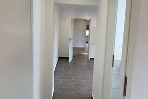 4-Zimmer-Wohnung in Oberhausen Osterfeld-West, komplett saniert und renoviert – Greenstraße 20, 46117 Osterfeld-West, Oberhausen – Vorschaubild 2