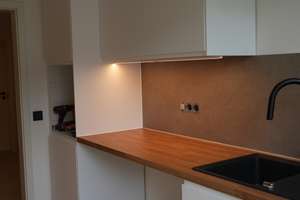 Modern sanierte 3-Zimmer-Wohnung mit Balkon, Aufzug & Klimaanlage – Stuttgart-West (Feuersee) – Silberburgstraße 129, 70176 Feuersee, Stuttgart – Vorschaubild 2