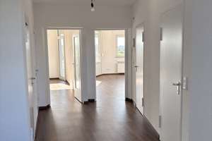 Erstbezug nach Modernisierung: Stilvolle 3-Zimmer-Wohnung mit Traumblick & Garage im ikonischen Haus – Sautterweg 5, 70565 Fasanenhof, Stuttgart – Vorschaubild 11