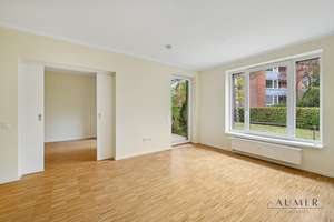 Ruhig gelegen & mit Terrasse – Charmante 3-Zimmer-Erdgeschosswohnung – Die vollständige Adresse der Immobilie erhältst du vom Anbieter., 22529 Lokstedt, Hamburg – Vorschaubild 2