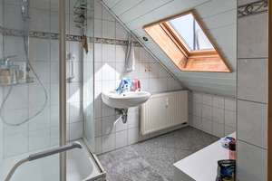 MFH mit 2 Wohneinheiten und Garage in Giengen – Die vollständige Adresse der Immobilie erhältst du vom Anbieter., 89537 Giengen an der Brenz – Vorschaubild 16