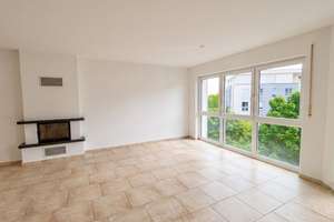 Wohnen mit Ausblick: Moderne 3-Zimmer-Wohnung mit Balkon, Kamin & TG-Stellplatz Wiesbaden-Klarenthal – Die vollständige Adresse der Immobilie erhältst du vom Anbieter., 65197 Klarenthal, Wiesbaden – Vorschaubild 3