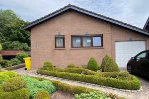 Attraktives Einfamilienhaus in Eschweiler zu vermieten – Heinsberg (Kreis) – Vorschaubild 1