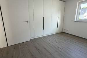 Neubau-Loft 3-Zimmer-Wohnung mit Loggia in sehr ruhigem Wohnviertel nahe des Naturschutzgebietes – 52531 Übach-Palenberg – Vorschaubild 10