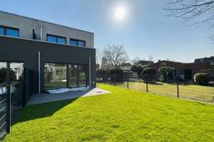 Traumhaus mit hochwertiger Ausstattung auf Eckgrundstück – Neuss (Rhein-Kreis) – Vorschaubild 2