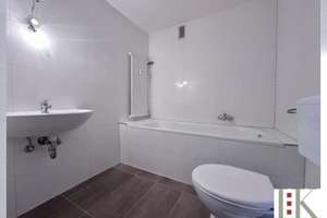 City-Appartement mit Balkon! #Singles #Studenten! Zentral wohnen und Düsseldorf unmittelbar erleben! – Schützenstr. 50, 40211 Stadtmitte, Düsseldorf – Vorschaubild 7