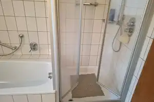 Charmanter Bungalow in ruhiger Siedlungslage. Bezugsfrei ! – Ammerland (Kreis) – Vorschaubild 16