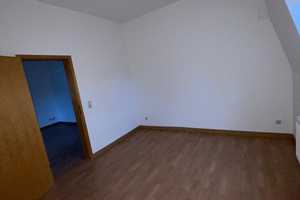 Gemütliche Dachgeschosswohnung in Marktnähe – Lindenstraße 3, 9376 Erzgebirgskreis – Vorschaubild 8