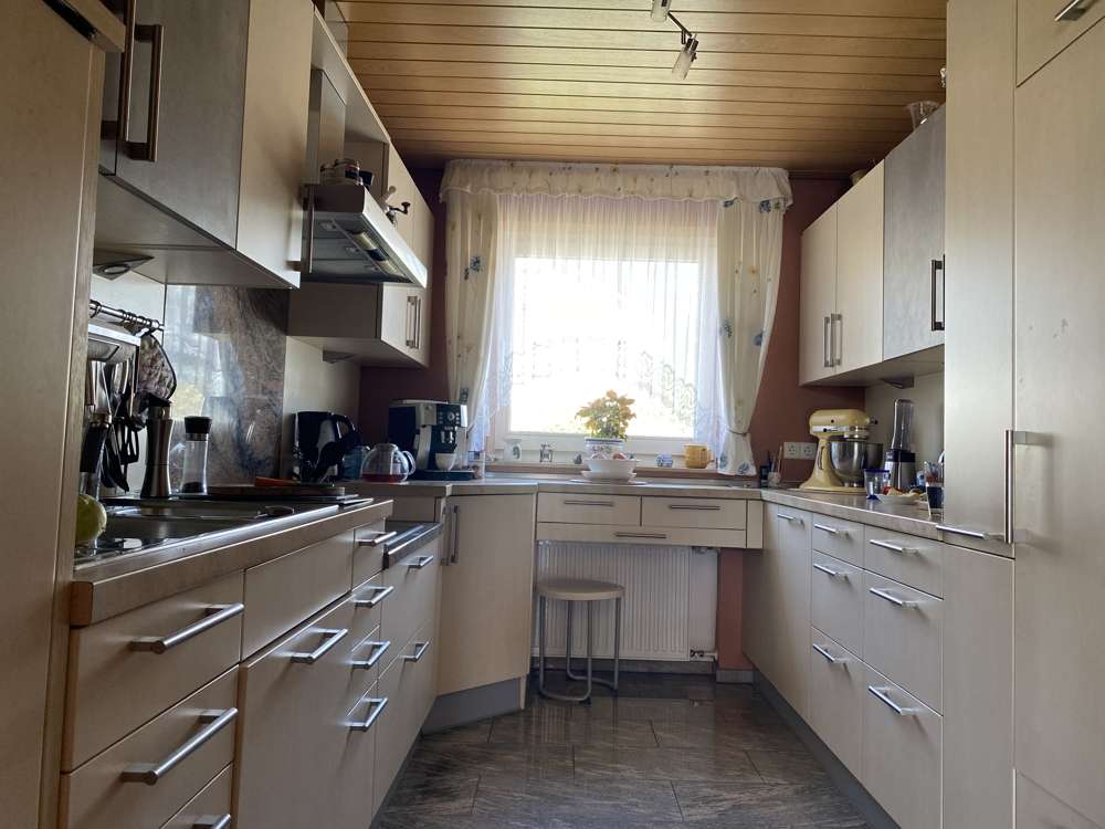 Immobilie in Rottweil - Gepflegtes Einfamilienhaus mit Einliegerwohnung in ruhiger Lage, mit Garten und Garage - Bild 14