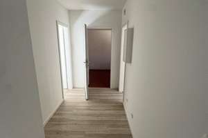 Sehr schöne sanierte 3 Zimmer Wohnung in Duisburg zu vermieten – Sundgaustr. 21a, 47137 Obermeiderich, Duisburg – Vorschaubild 12