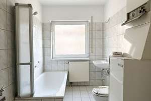 Charmante, frisch renovierte,  2-Zimmer-Wohnung mit Balkon in gepflegter Wohnanlage – Hans-Ackermann Weg 5, 8066 Gebiet Talstraße/Trillerberg, Zwickau – Vorschaubild 7