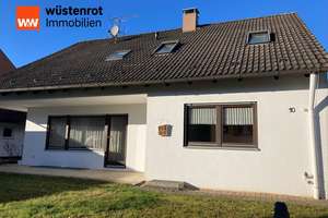 Gepflegtes Zweifamilienhaus mit großzügigem Grundstück, Terrasse, Balkon und Garage in Mutlangen – Spagenstraße 10, 73557 Mutlangen – Vorschaubild 1