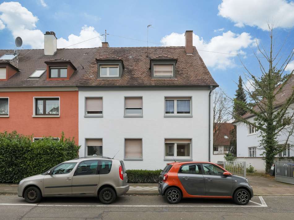 Straßenansicht
