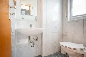 2-Familienhaus, Mehrgenerationenwohnen, Kapitalanlage, oder Wohnen und Refinanzierung mit Vermietung – Mayen-Koblenz (Kreis) – Vorschaubild 13