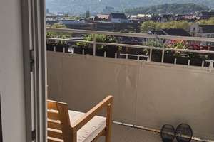 Charmante Altbauwohnung mit Balkon und Panoramablick über Stuttgart-West – Rosenbergstr. 111, 70193 Vogelsang, Stuttgart – Vorschaubild 4
