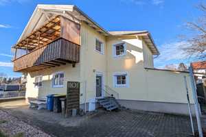 **RESERVIERT**Zum Renovieren: Ruhig gelegenes Ein- bis Zweifamilienhaus mit schönem Garten – Ferdinand-Aufschläger-Str. 44, 84359 Rottal-Inn (Kreis) – Vorschaubild 3