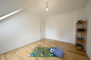 Kernsaniertes Einfamilienhaus mit Landhaus-Charme in Darmstadt-Arheilgen – Darmstadt – Vorschaubild 8