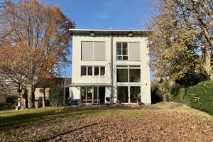 FRIEDERICH: Freistehendes EFH mit ELW und separatem Büro auf Traumgrundstück nahe dem Klinikum – Die vollständige Adresse der Immobilie erhältst du vom Anbieter., 52074 Laurensberg (Statistischer Bezirk), Aachen – Vorschaubild 2
