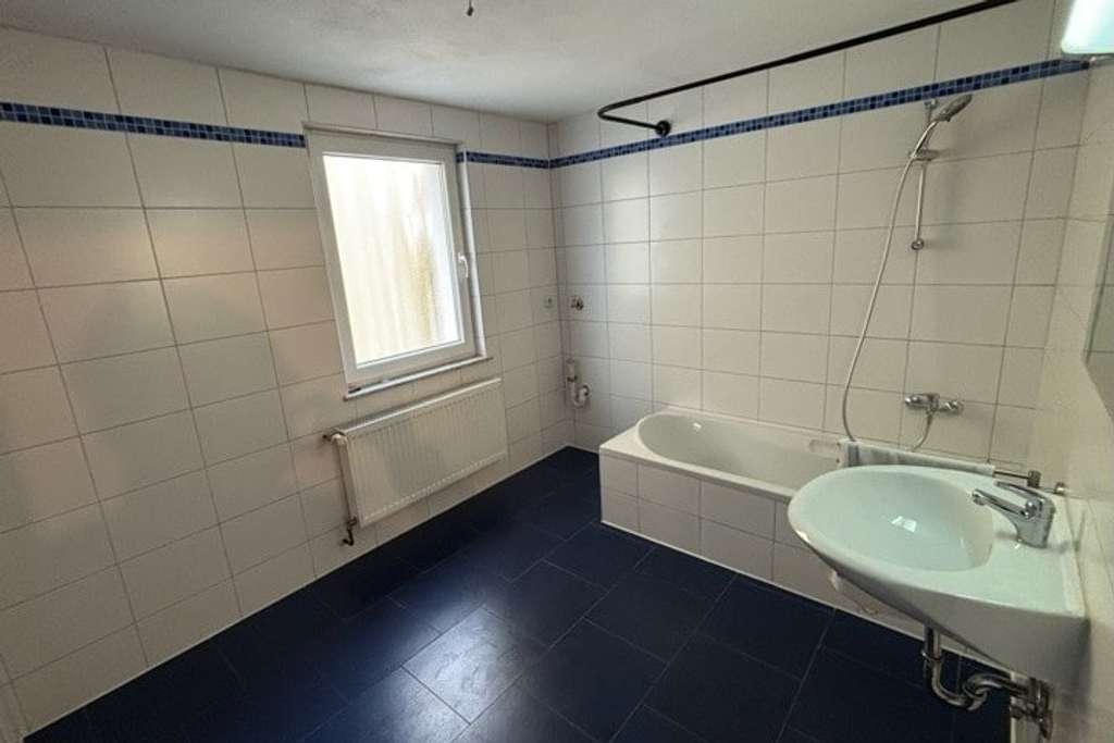 Immobilie in Hersbruck - Interessantes Wohnhaus im Herzen von Hersbruck - Bild 3