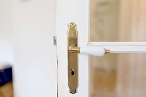 Renovieren, einziehen oder neu bauen – Ihr Wohntraum auf großem Grundstück in Rissen! – Die vollständige Adresse der Immobilie erhältst du vom Anbieter., 22559 Rissen, Hamburg – Vorschaubild 4