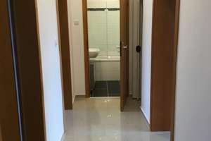 Tolle Helle Wohnung im Penthouse-Stil 3-Zimmer-Wohnung mit Balkon in Düsseldorf-Rath – Am Gatherhof 4, 40472 Rath, Düsseldorf – Vorschaubild 2