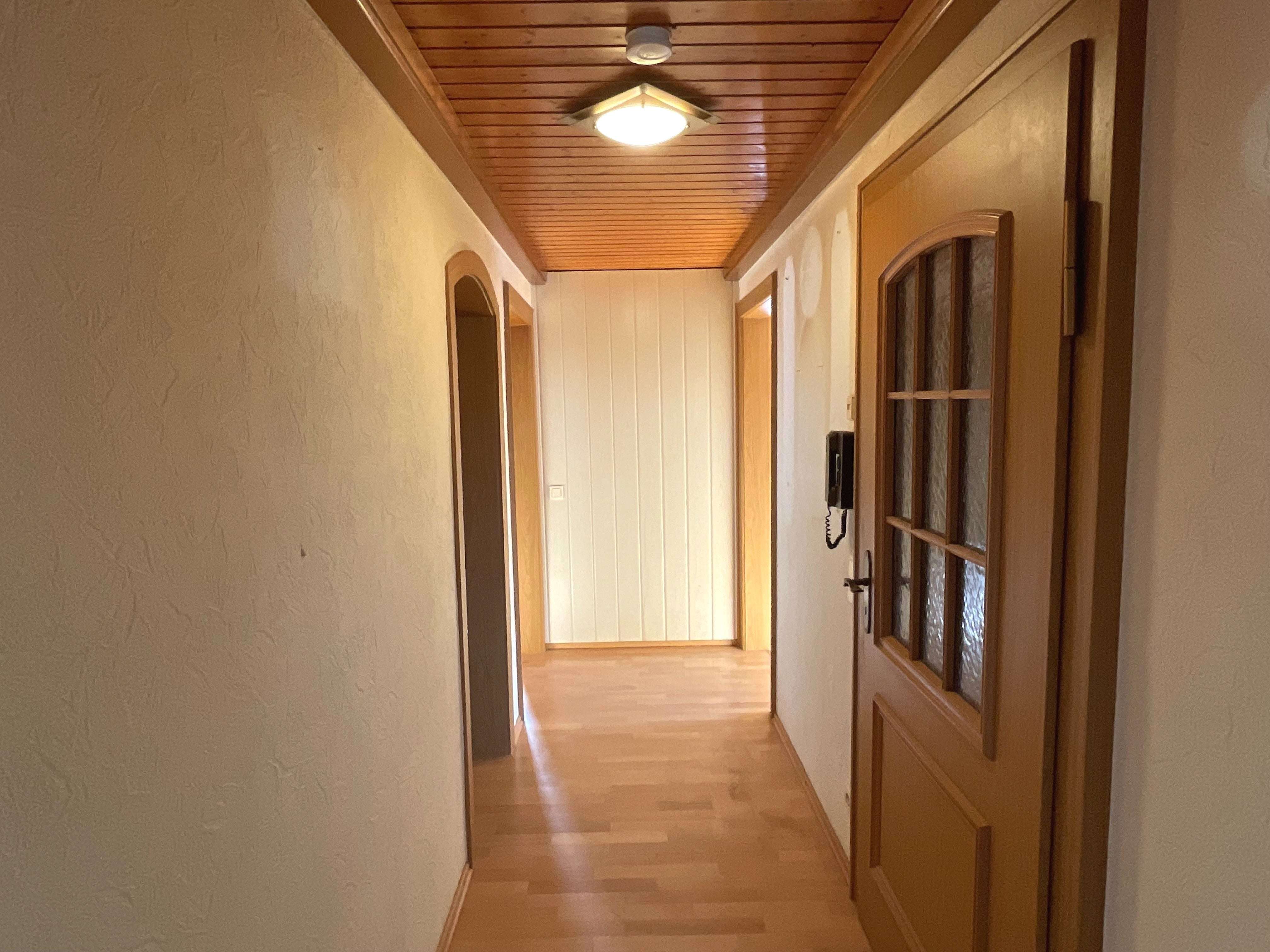 Immobilie in Triberg im Schwarzwald - Raum für Ideen und neue Perspektiven – Sanierungsbedürftiges Einfamilienhaus in Triberg! - Bild 8