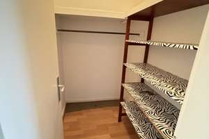 Rheinstr. 93/2 Zi-DG WHG mit geraden Wänden und Terrasse /Aufzug – Rheinstrasse 93, 47798 Stadtmitte, Krefeld – Vorschaubild 8