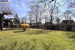 Außergewöhnliches Anwesen direkt am historischen Alten Kanal - 3 Fam.-Haus + Bungalow + Baugrund – Die vollständige Adresse der Immobilie erhältst du vom Anbieter., 90455 Kornburg, Worzeldorf, Nürnberg – Vorschaubild 2