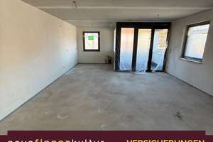 Großzügige 4-Zimmer-Wohnung mit Balkon & Tiefgarage – Ulmer Str. 19, 72587 Römerstein – Vorschaubild 5