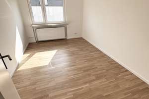 Top sanierte 3 Zimmer Wohnung in ruhigem Haus, gute Lage (Video !!) 1. OG R – In der Felderhütten 63, 51371 Bürrig, Leverkusen – Vorschaubild 8