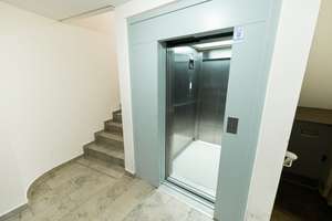 3-Zimmer-Dachgeschosswohnung mit großzügiger Dachterrasse in München-Perlach – Therese-Giehse-Allee 53, 81739 Altperlach, München – Vorschaubild 3