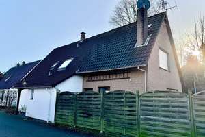 EFH mit Renovierungspotenzial – Die vollständige Adresse der Immobilie erhältst du vom Anbieter., 26133 Kreyenbrück, Oldenburg (Oldenburg) – Vorschaubild 2