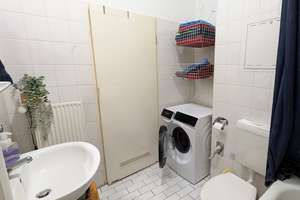 Kreuzberger Kiez: 2-Zimmer-Wohnung zum Selbstbezug, sanierter Altbau, Dielenboden, provisionsfrei – Reichenberger Straße 155, 10999 Kreuzberg, Berlin – Vorschaubild 7