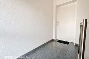 Schöne Maisonettewohnung mit Stellplatz, Gartenteil und je 2 Balkonen und Terrassen in Köln-Mülheim – Die vollständige Adresse der Immobilie erhältst du vom Anbieter., 51063 Mülheim (Ortsteil), Köln – Vorschaubild 3