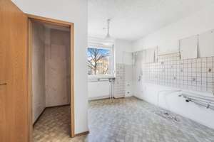 Renovierungsbedürftige 3-Zimmer-Etagenwohnung im gepflegten Gemeinschaftseigentum ohne Aufzug! – Die vollständige Adresse der Immobilie erhältst du vom Anbieter., 81243 Aubing-Süd, München – Vorschaubild 6