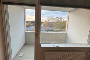 Helle 3-Zimmer-Wohnung mit Einbauküche und Loggia  in Leverkusen-Steinbüchel mit 79 m² – Stefan-Zweig-Straße 4, 51377 Steinbüchel, Leverkusen – Vorschaubild 19
