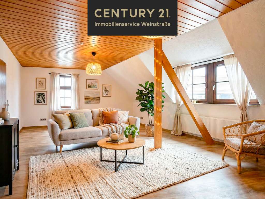 Immobilie in Schifferstadt - PROVISIONSFREI!!! Charmante Obergeschosswohnung mit Garage im historischen Zweifamilienhaus - Bild 0