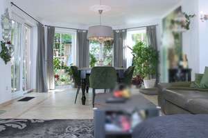 Doppelhaushälfte mit zwei Wohnungen, Garage und Garten in Landshut-Achdorf - von privat, kein Makler – Die vollständige Adresse der Immobilie erhältst du vom Anbieter., 84036 Achdorf, Landshut – Vorschaubild 10