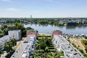 Wohnen an der Rummelsburger Bucht: Exklusives Familien-Townhouse mit Garten und Dachterrasse – Die vollständige Adresse der Immobilie erhältst du vom Anbieter., 10317 Rummelsburg, Berlin – Vorschaubild 12