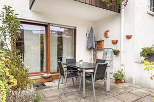 Charmantes Reihenmittelhaus mit wunderschönem Außenbereich, ruhig gelegen auf dem Zollberg – Die vollständige Adresse der Immobilie erhältst du vom Anbieter., 73734 Zollberg, Esslingen am Neckar – Vorschaubild 8