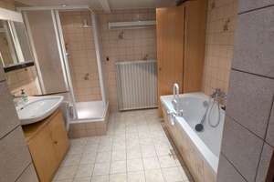 Gepflegtes Reihenmittelhaus mit rustikalem Charme und Garten in Kitzingen – Die vollständige Adresse der Immobilie erhältst du vom Anbieter., 97318 Kitzingen – Vorschaubild 7